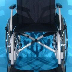 Scaun cu rotile handica BB  latime sezut 43 cm