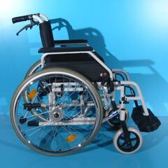 Scaun cu rotile handicap  BB  latime sezut 43 cm