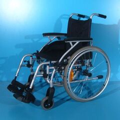 Scaun cu rotile din aluminiu  Drive  latime sezut 45 cm
