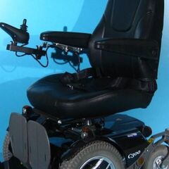 Carucior electric  Permobil C300  6 kmh