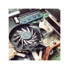 SERVICE LAPTOP ILFOV LA DOMICILIU REPARATII MONITOARE LED CURATARE DE PRAF REINSTALARE WINDOWS 11