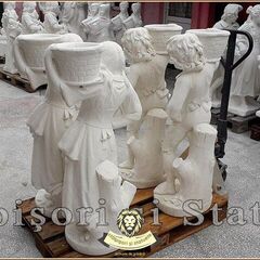 Statuete copii cu coșulețe, alb marmorat, model J3,J4.