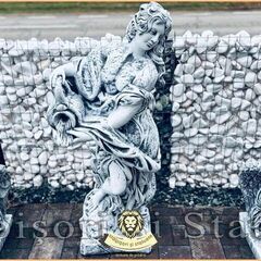 Statuetă domnița cu ulcea, gri patinat, model S16.