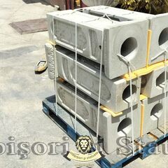 Stâlp susținere garduri, din beton, model S11.