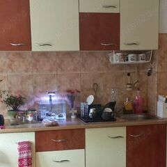 Donez mobila de bucatarie+chiuveta in stare buna urgent