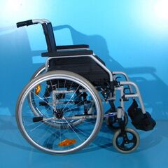 Scaun cu rotile din aluminiu Drive / latime sezut 45 cm