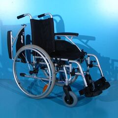 Scaun cu rotile din aluminiu Drive   latime sezut 42 cm