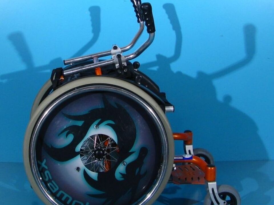 4/7