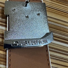 Curea louis vuitton aproape noua fara cutie