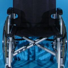 Scaun cu rotileTrenmobil   latime sezut 46 cm