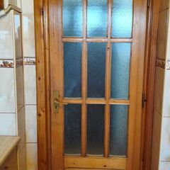 Donez mobila si usi apartament
