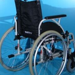 Scaun cu rotile - Breezy / latime sezut 41cm