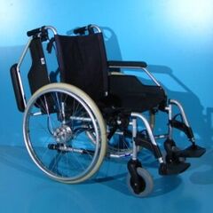Scaun cu rotile - Meyra / latime sezut 51 cm