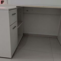 Gratuit Birou Livarno, 50 cm x 117, înălțime 74 cm