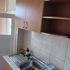 Donez mobila pentru sufragerie/ bucatarie/ baie