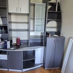 Donez mobila pentru sufragerie/ bucatarie/ baie