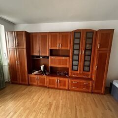 Donez mobila sufragerie, dormitor si bucatarie