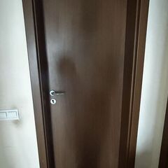 Donez usi de interior
