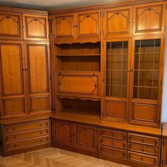Donez mobilă cameră de zi și bucătărie