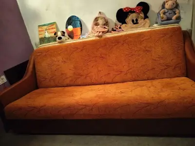 Donez canapea extensibilă