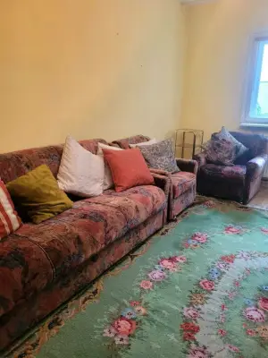 Canapea extensibilă + 2 fotolii=GRATUIT!