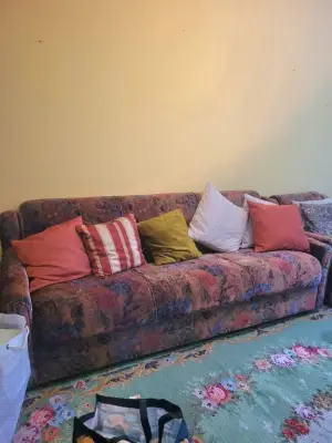 Canapea extensibilă + 2 fotolii=GRATUIT!