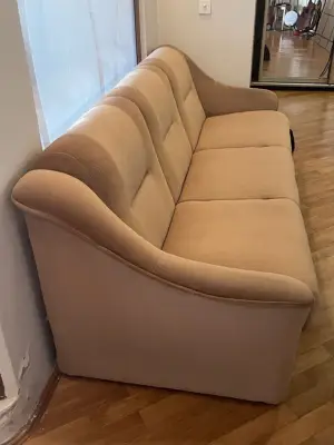 Canapea extensibilă cu 3 locuri