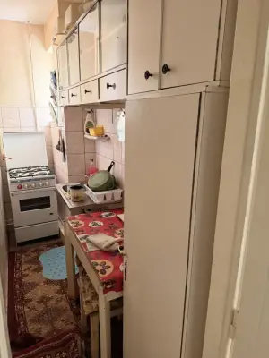 Donez mobila dormitor / sufragerie / baie