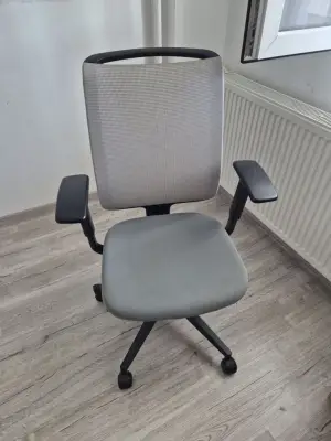 Donez mobilierul din foto