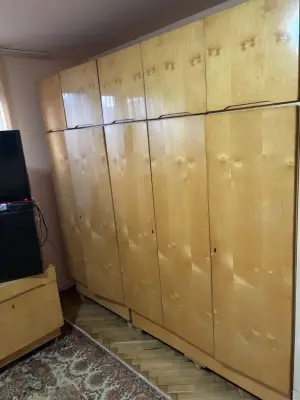 Donez mobila pentru dormitor