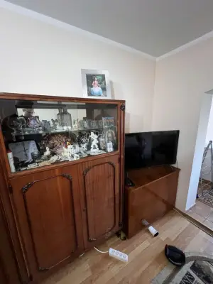Donez mobilă oamenilor nevoiași