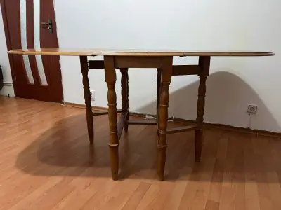 Masa lemn extensibils
