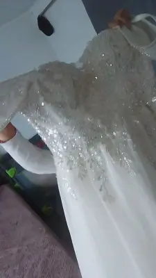 Donez rochie de mireasa