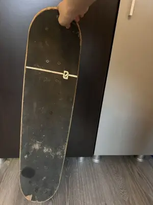 Donez skateboard cumpărat acum mulți ani din HERVIS