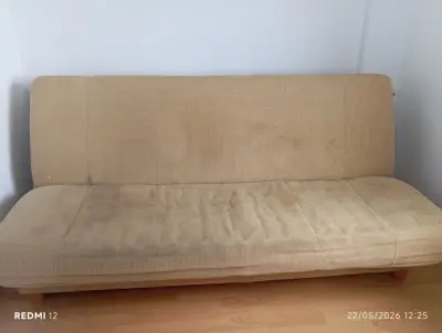 Donez canapeaua extensibila