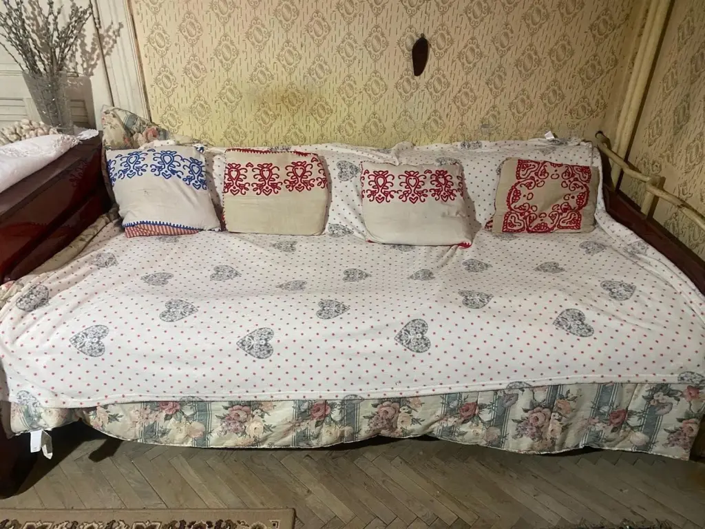 1 / 2
