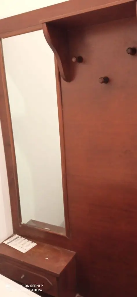 4 / 4