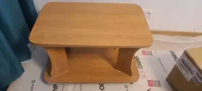 Donez masa de cafea veche