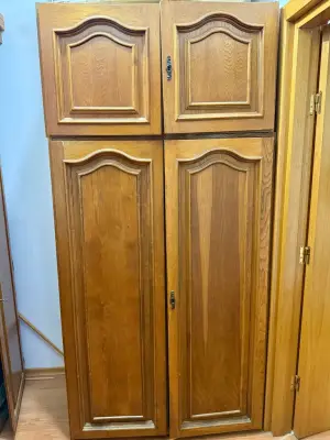 Donez mobilă dormitor / sufragerie, ridicare din Bucuresti