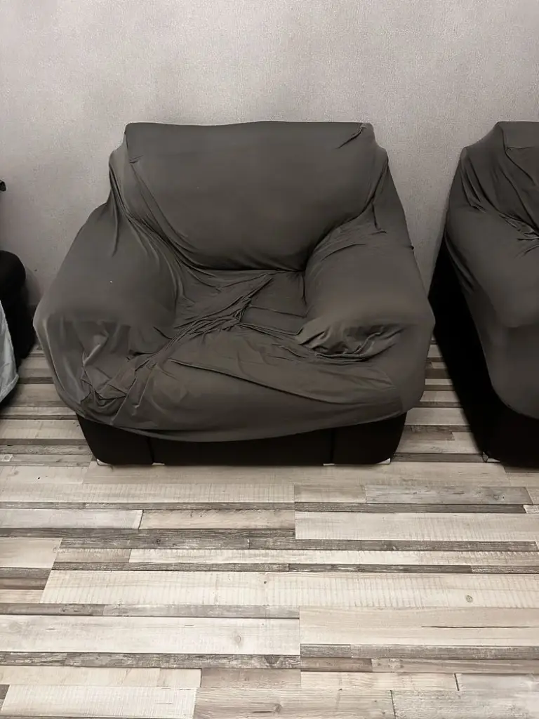1 / 5