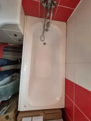 Donez cada acrilica Rasnov