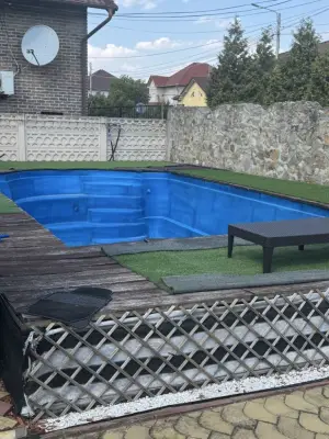 Ofer gratuit piscina fibra produsa la Craiova
