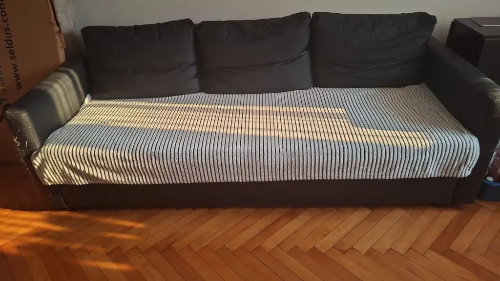 1 / 3