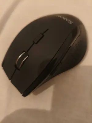 Donez mai multe mouse-uri USB cu fir si wireless