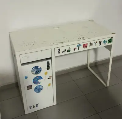 Donez birou Ikea