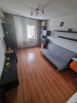 Dau gratuit o canapea extensibilă