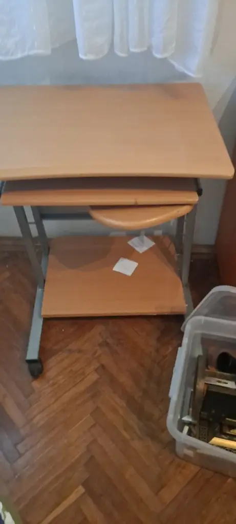 1 / 7