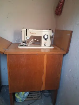 Donez masina cusut